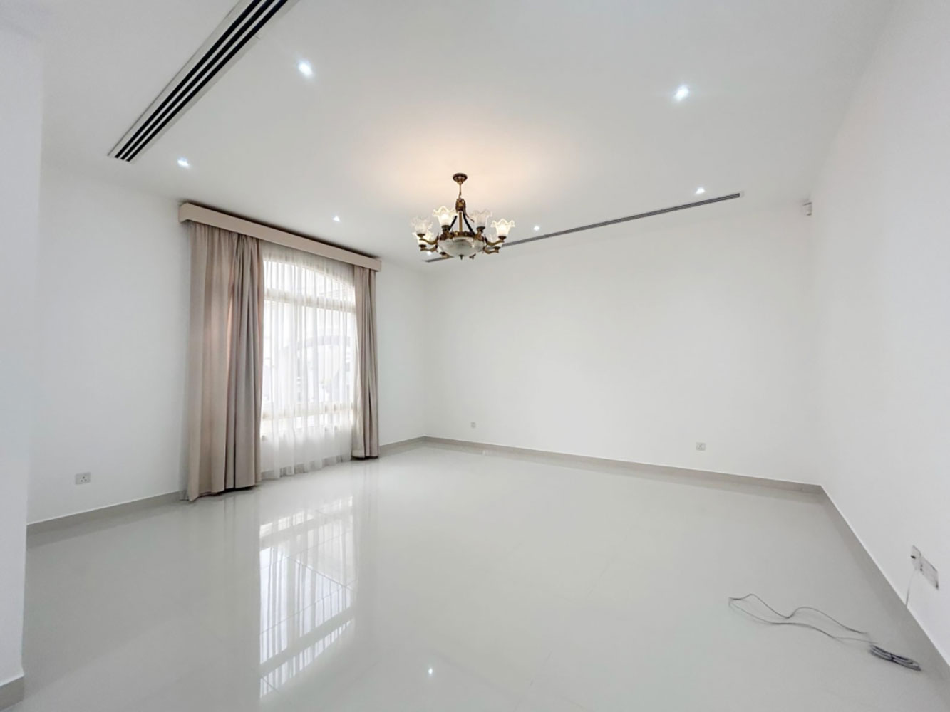 Villa for Rent in Sar Image #1578 6