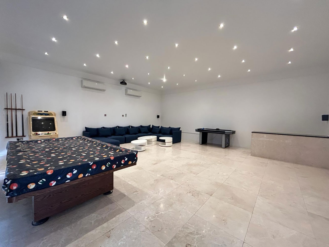 Villa for Rent in Hamalah Image #1586 1