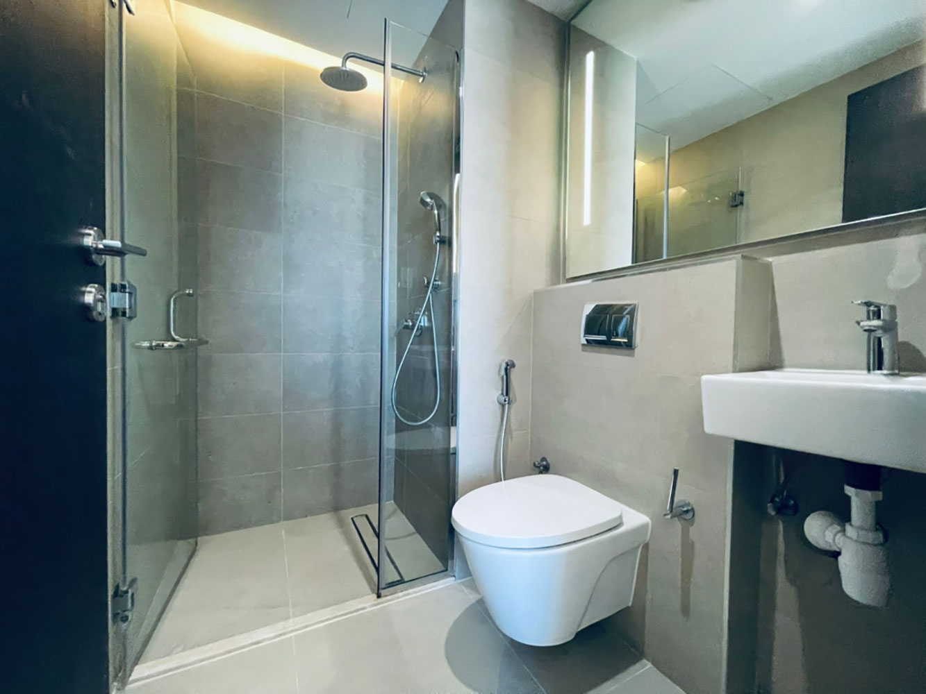 Apartment for Rent in Juffair Image #1590 1