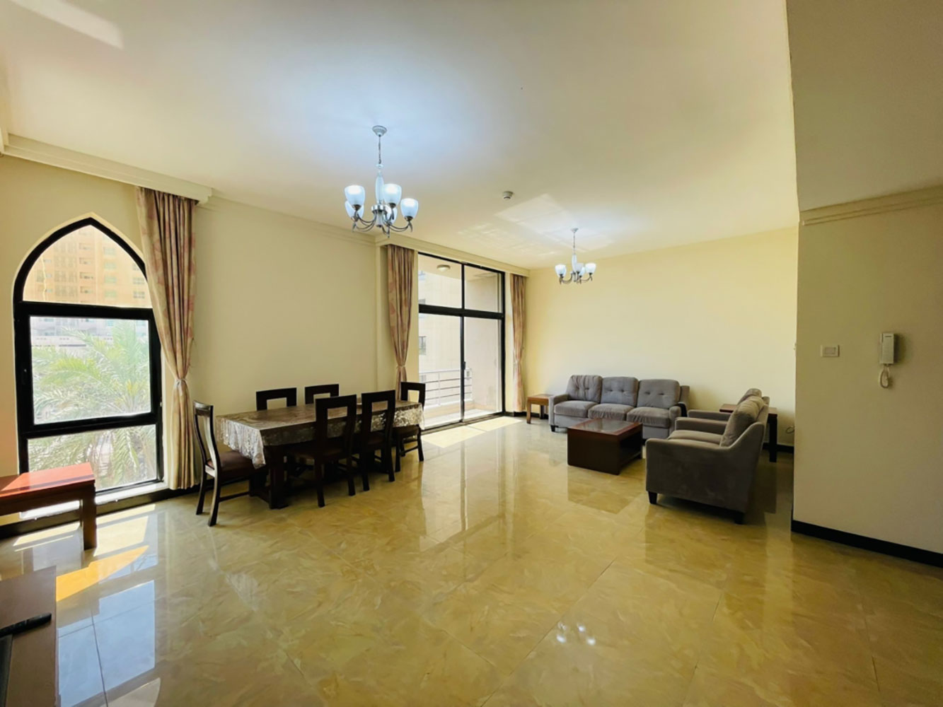 صورة شقة للإيجار في الجفير #1591 1