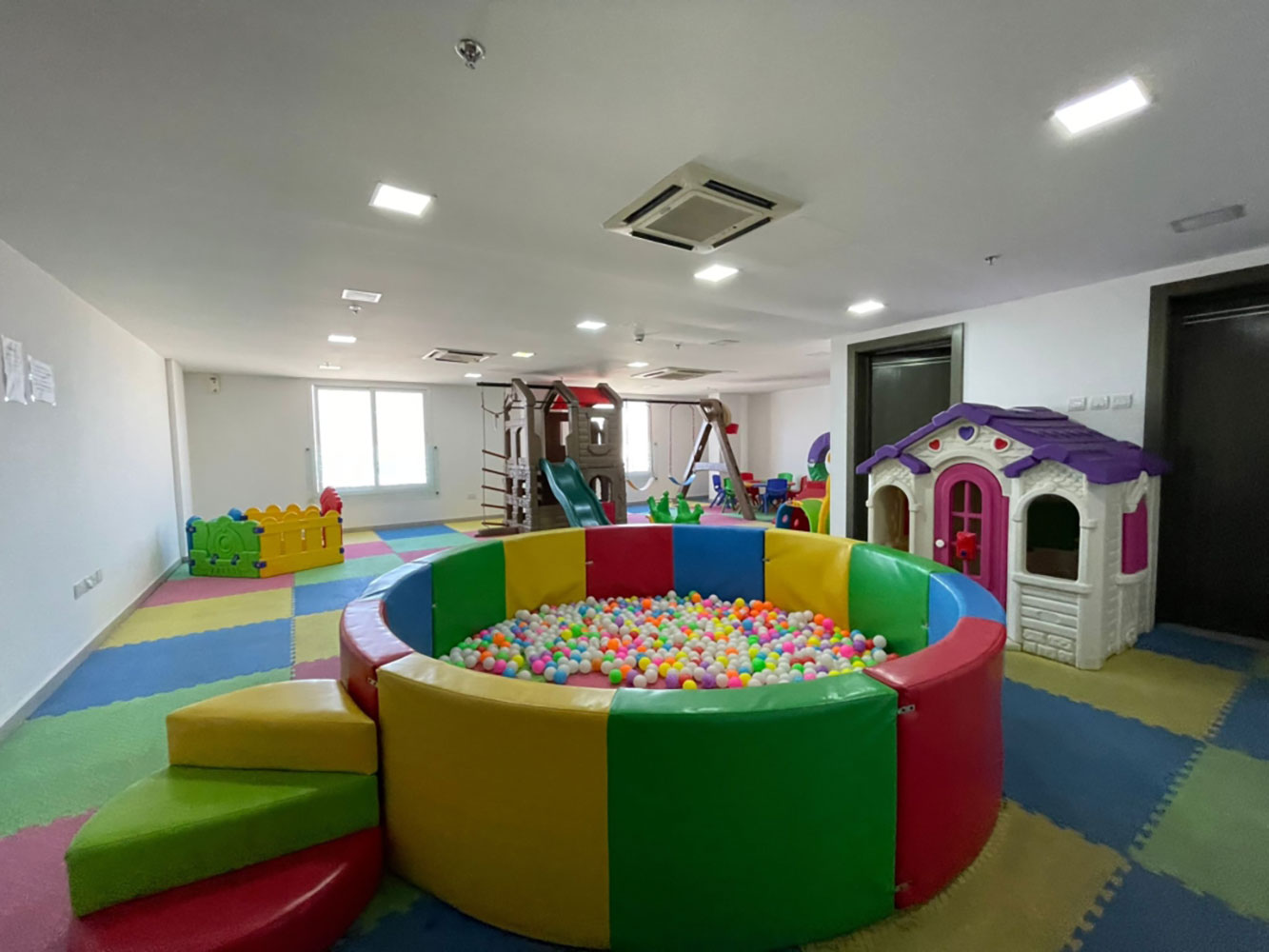 Apartment for Rent in Juffair Image #1639 2