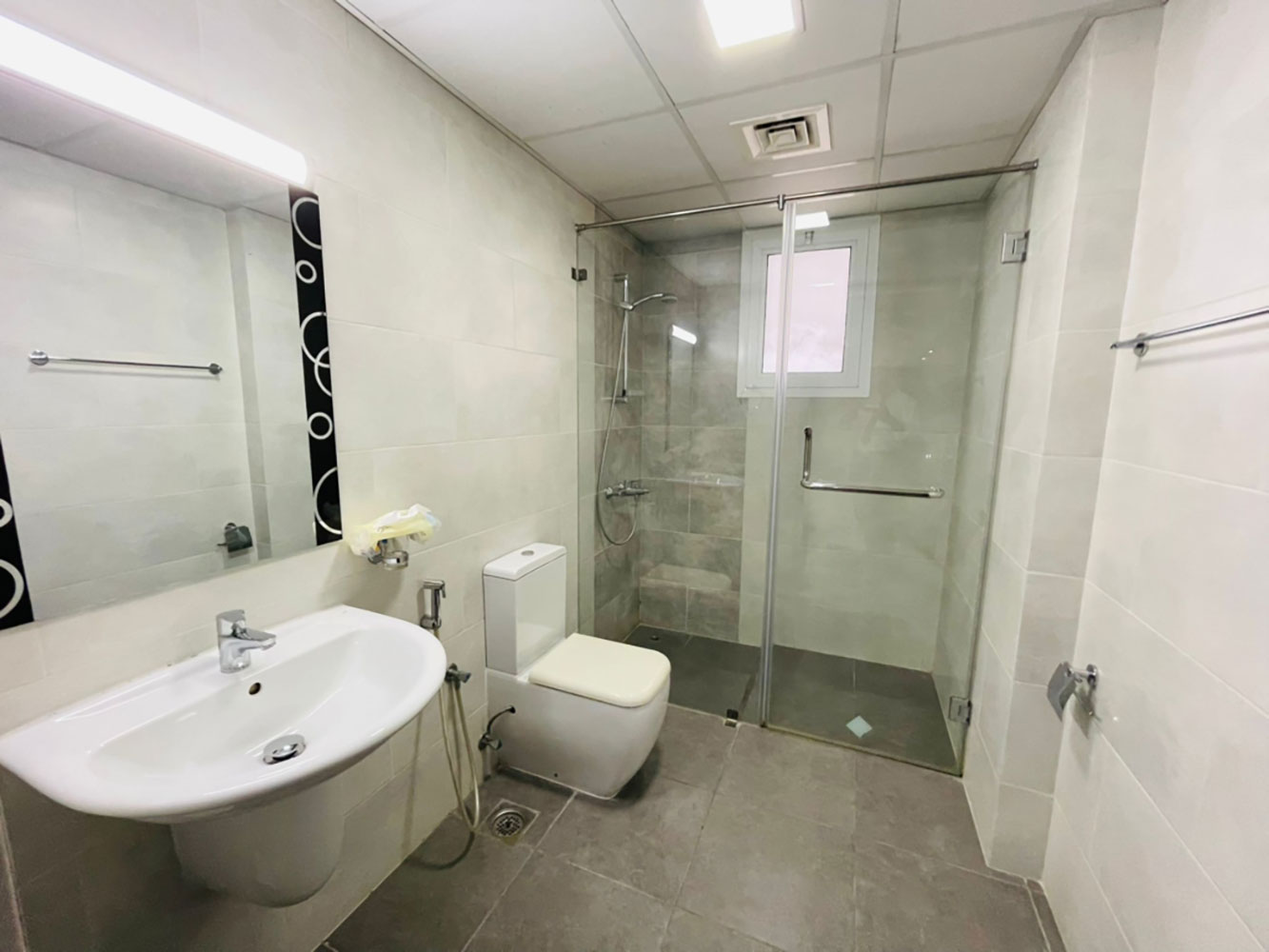 Apartment for Rent in Juffair Image #1639 7