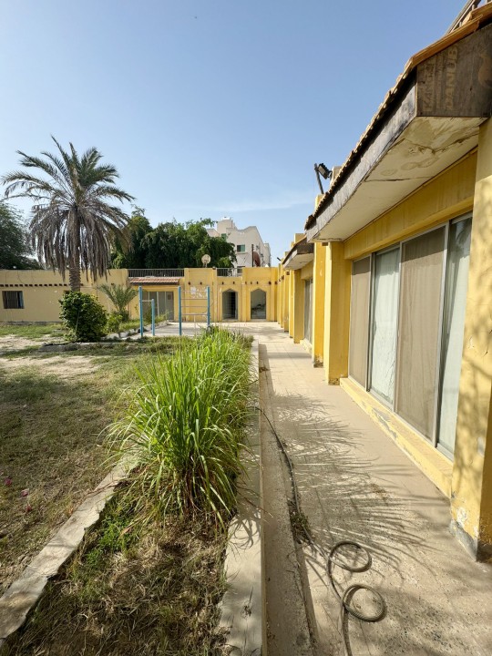 صورة فيلا للبيع في عالي #1758 1