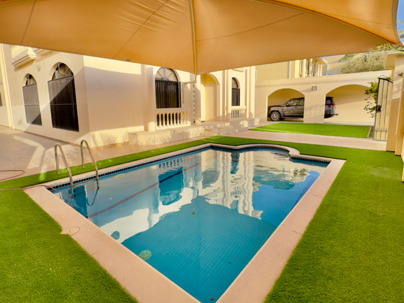 صورة فيلا للإيجار في توبلي #1840 1