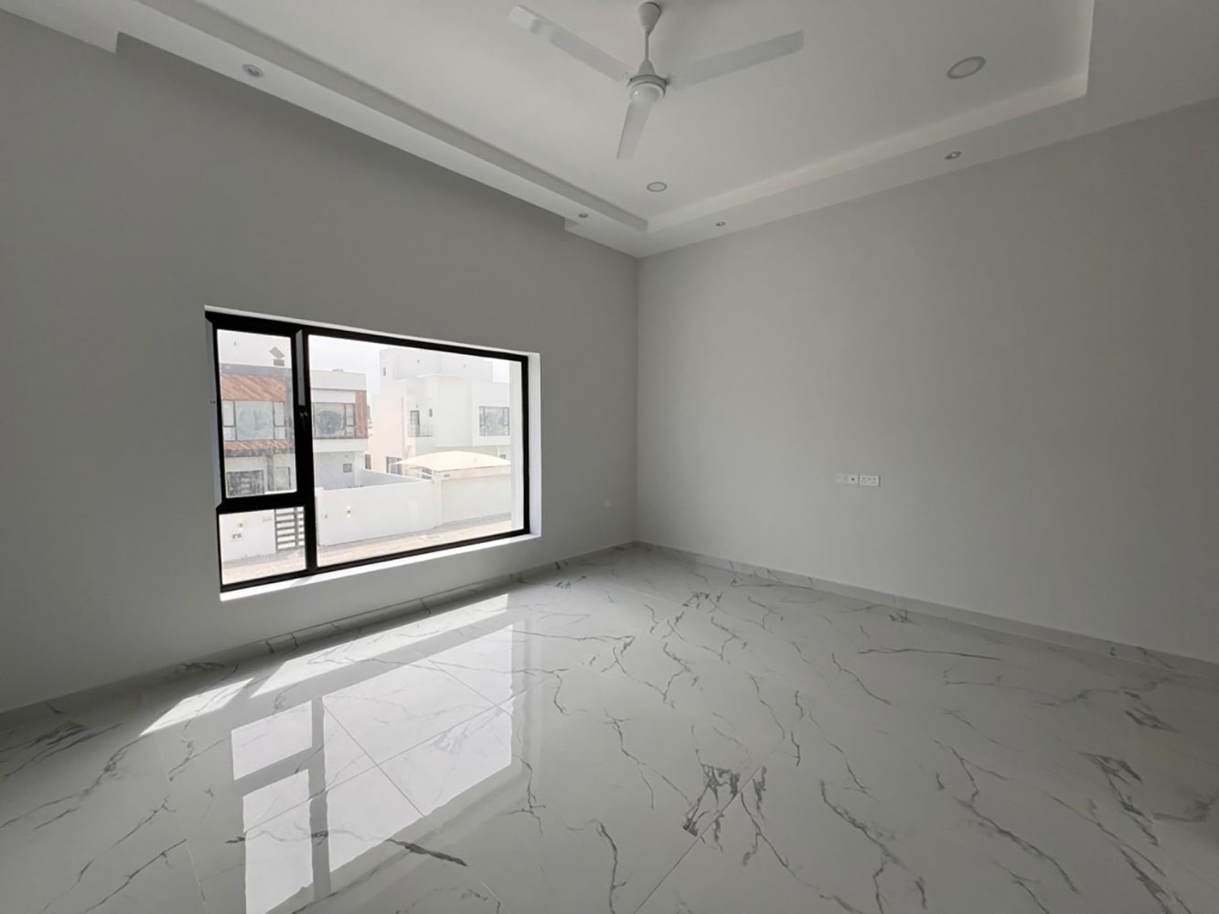 صورة فيلا للبيع في الحد #1860 5