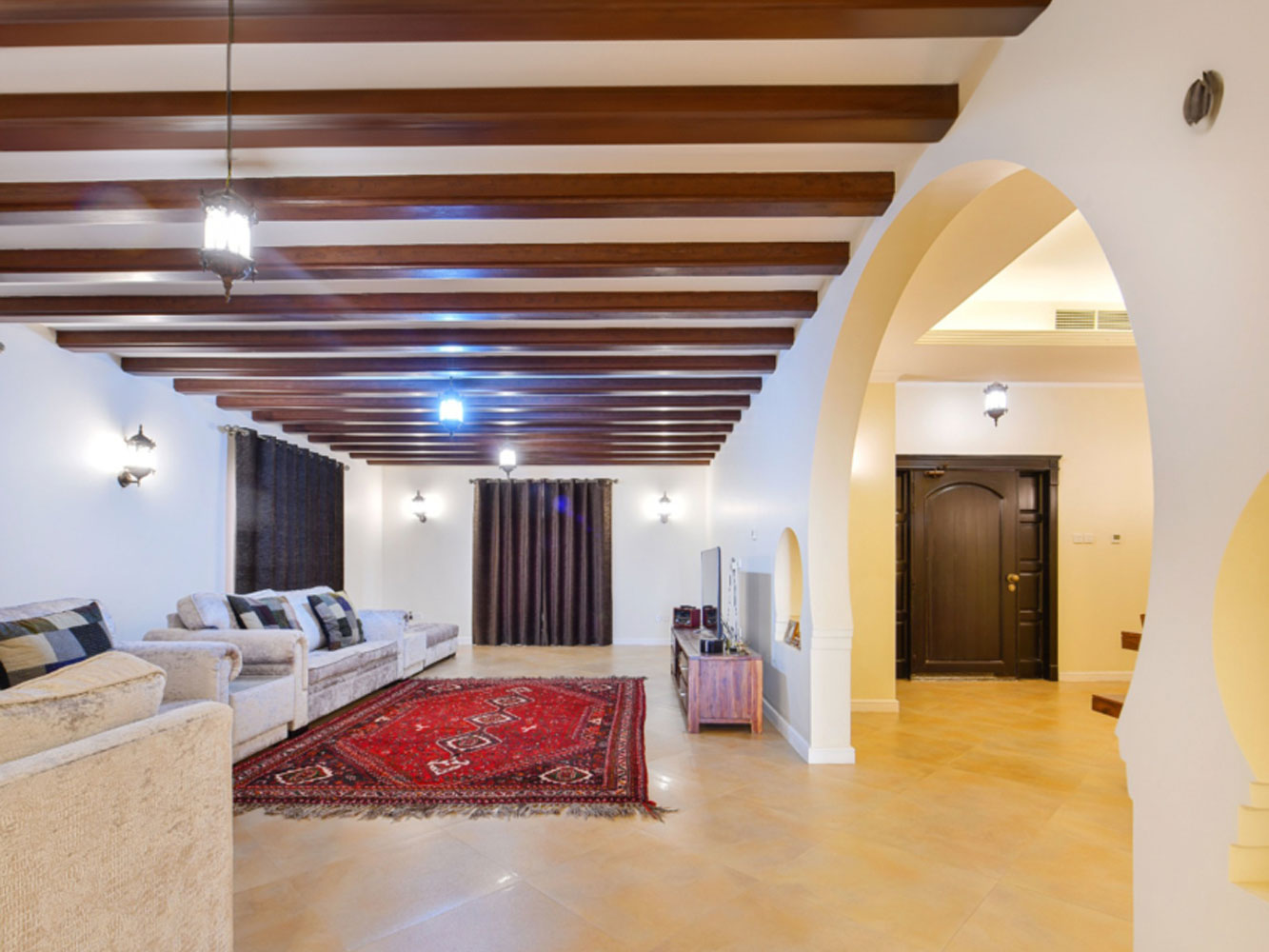 صورة فيلا للبيع في العرين #1866 3