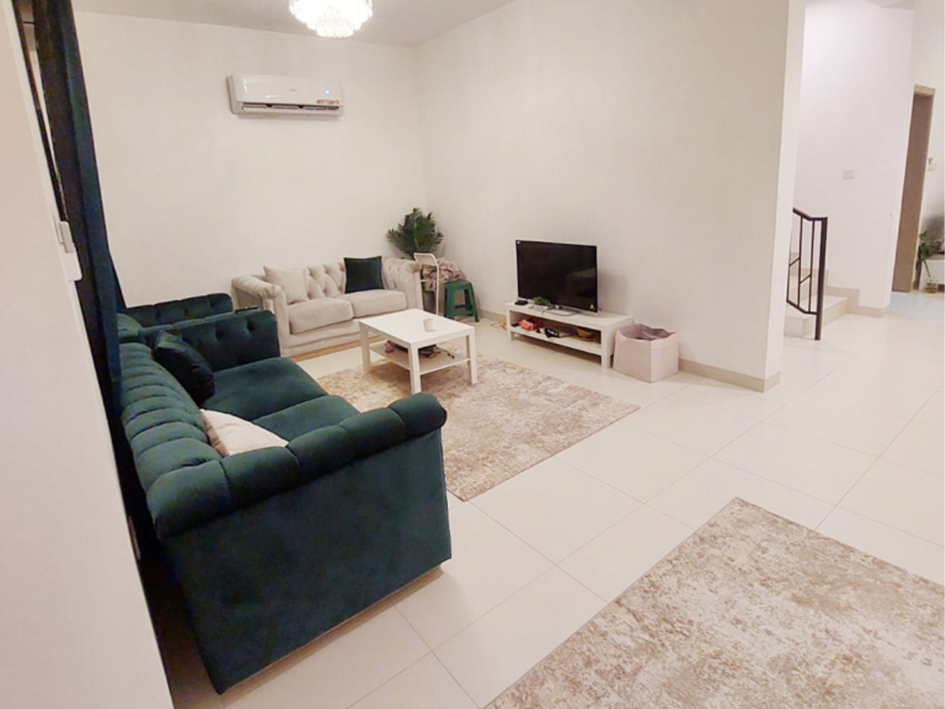 صورة فيلا للبيع في جنوسان #3708 1