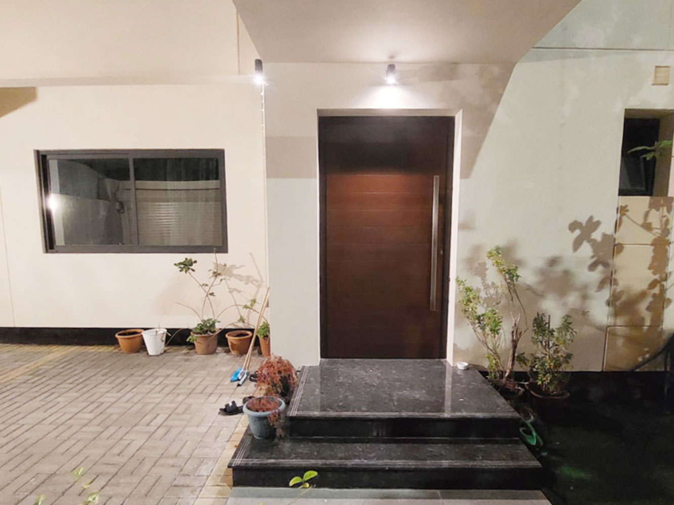 صورة فيلا للبيع في جنوسان #3708 4