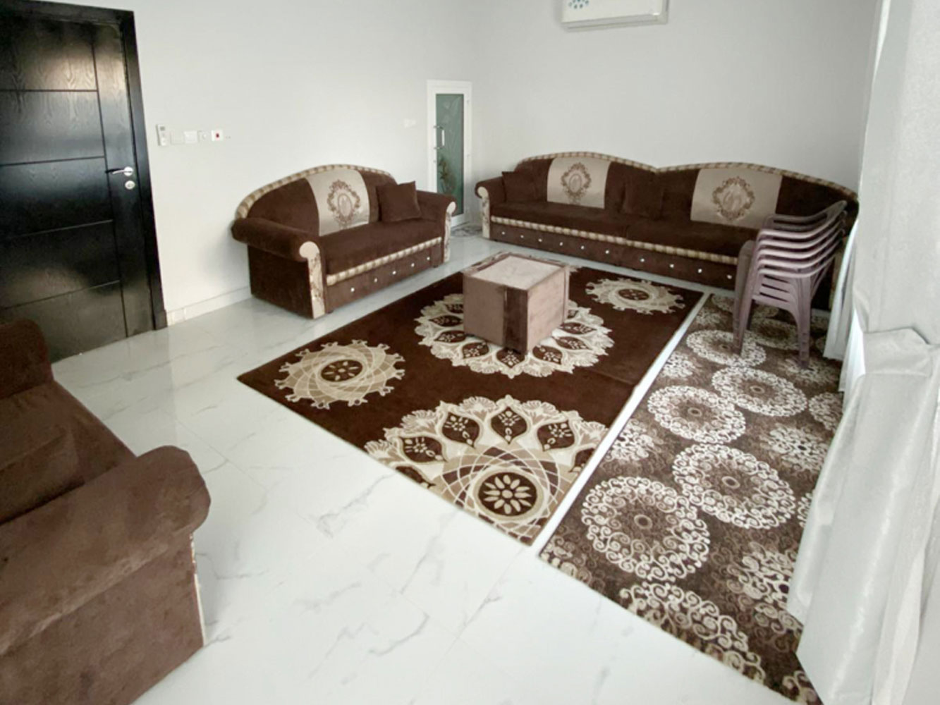 صورة فيلا للبيع في باربار #3710 3