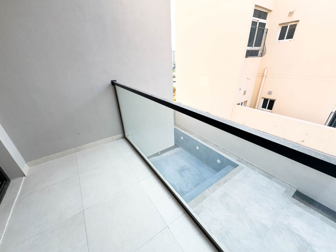 صورة فيلا للبيع في سار #3714 4