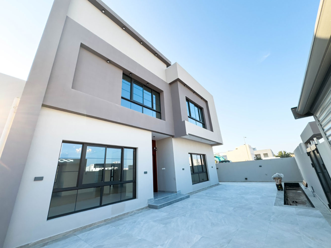 صورة فيلا للبيع في سار #3714 3
