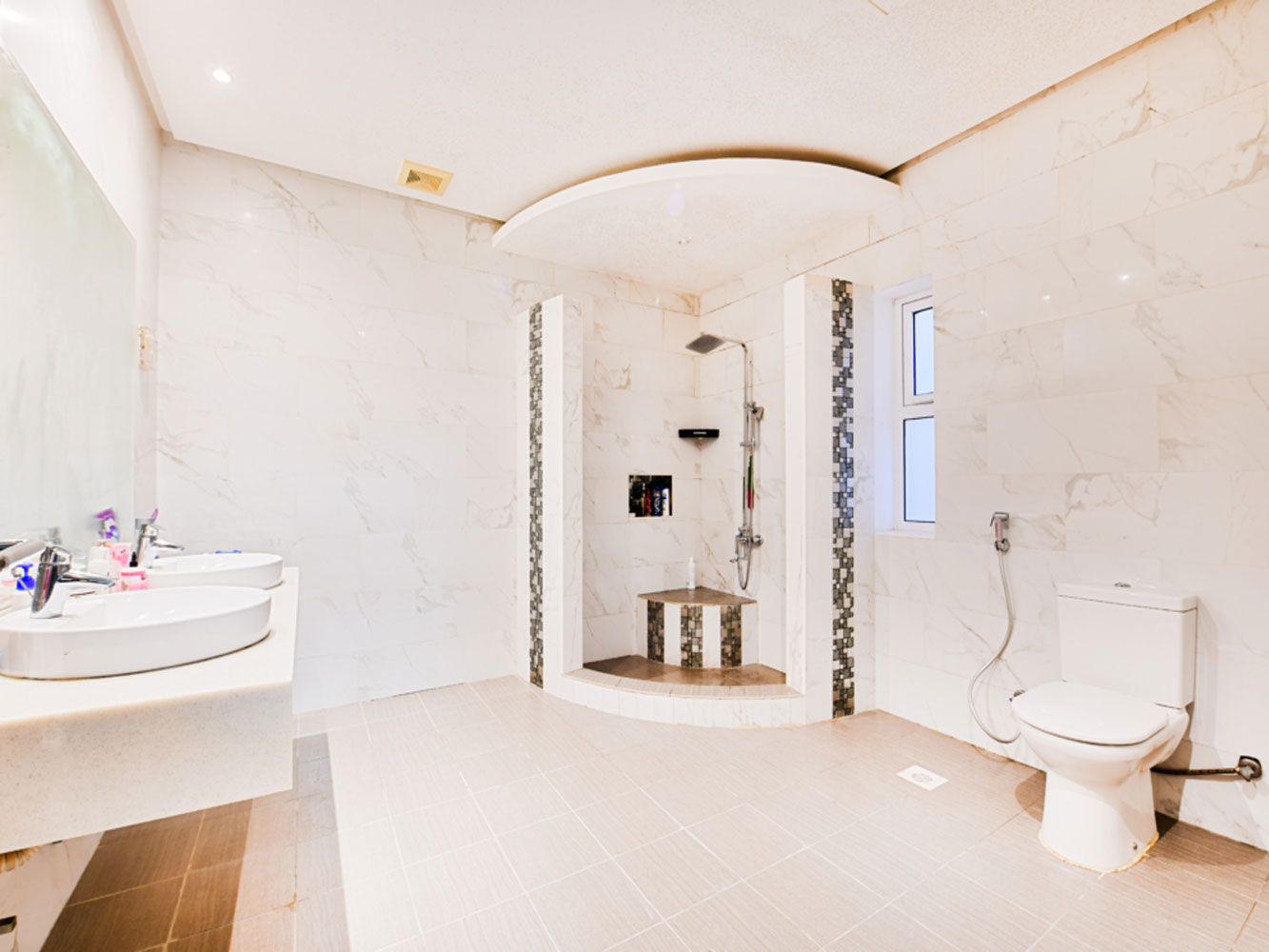 Villa for Sale in Sanad Image #3793 8