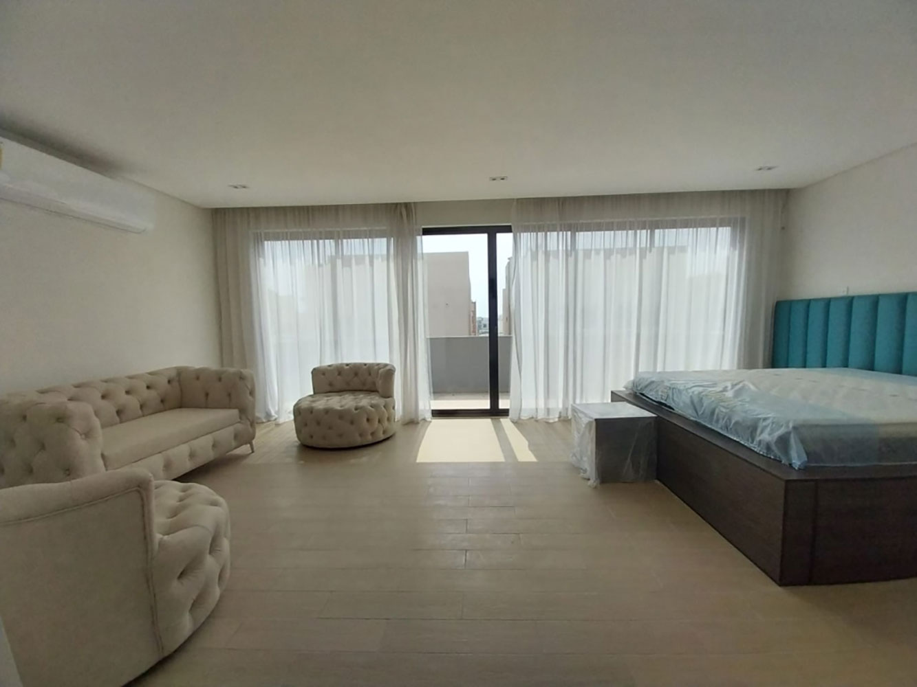 صورة فيلا للبيع في جزر امواج #3974 7