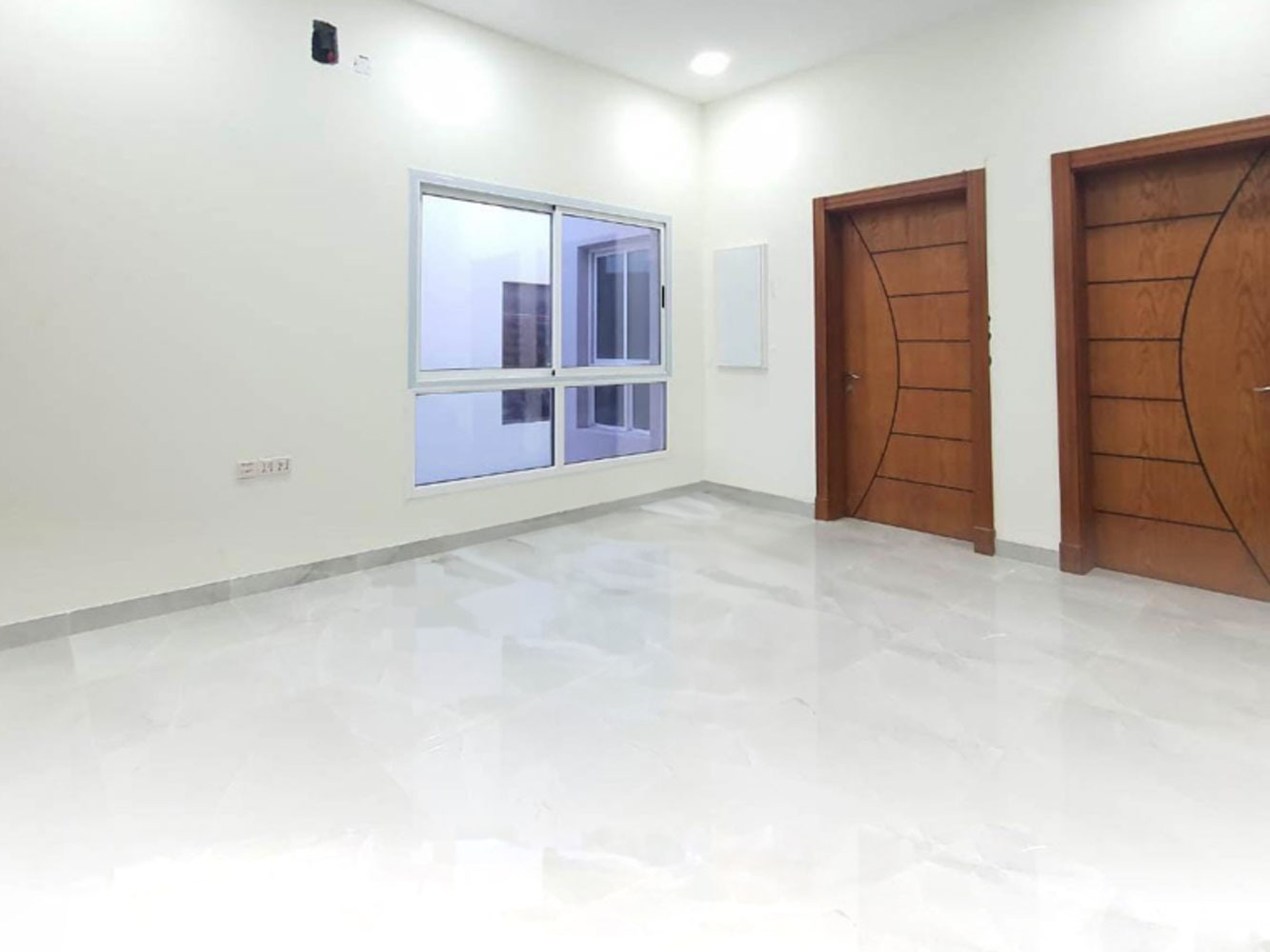 صورة فيلا للبيع في قلالي #3976 1