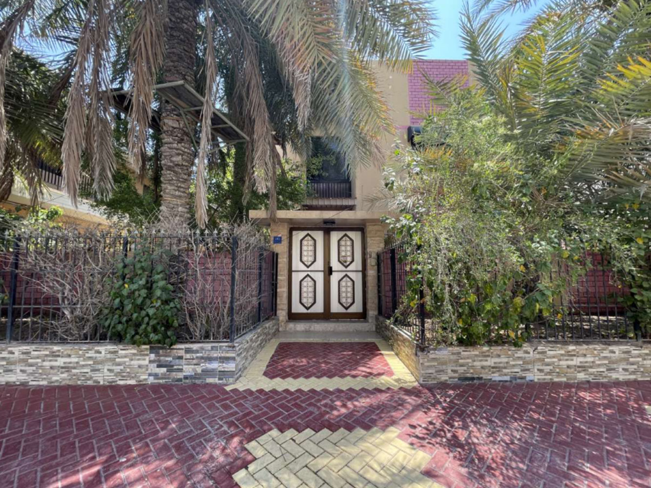 Villa for Sale in Busaiteen Image #3977 1