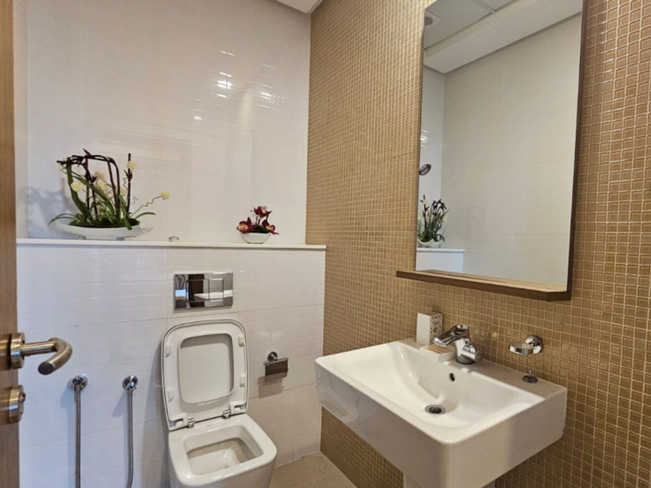 Apartment for Rent in Seef District Image #4021 3