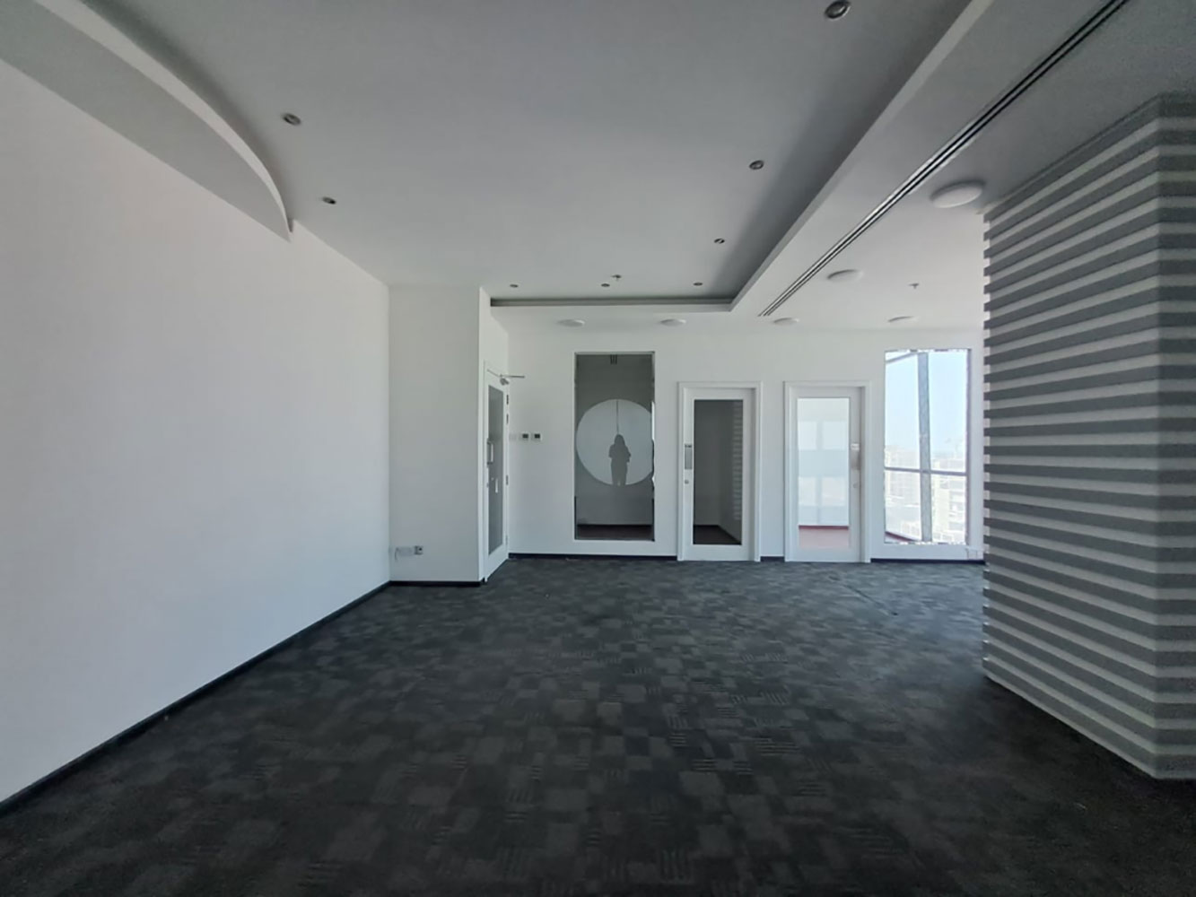 صورة مكتب للإيجار في ضاحية السيف #4023 2