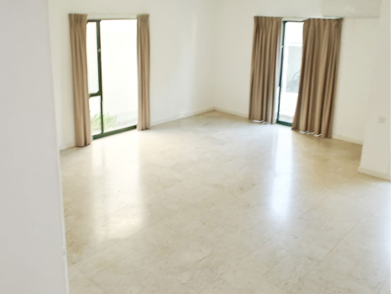 صورة فيلا للإيجار في العدلية #4024 1