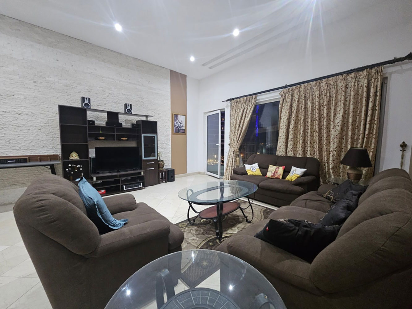 Apartment for Rent in Juffair Image #4028 0