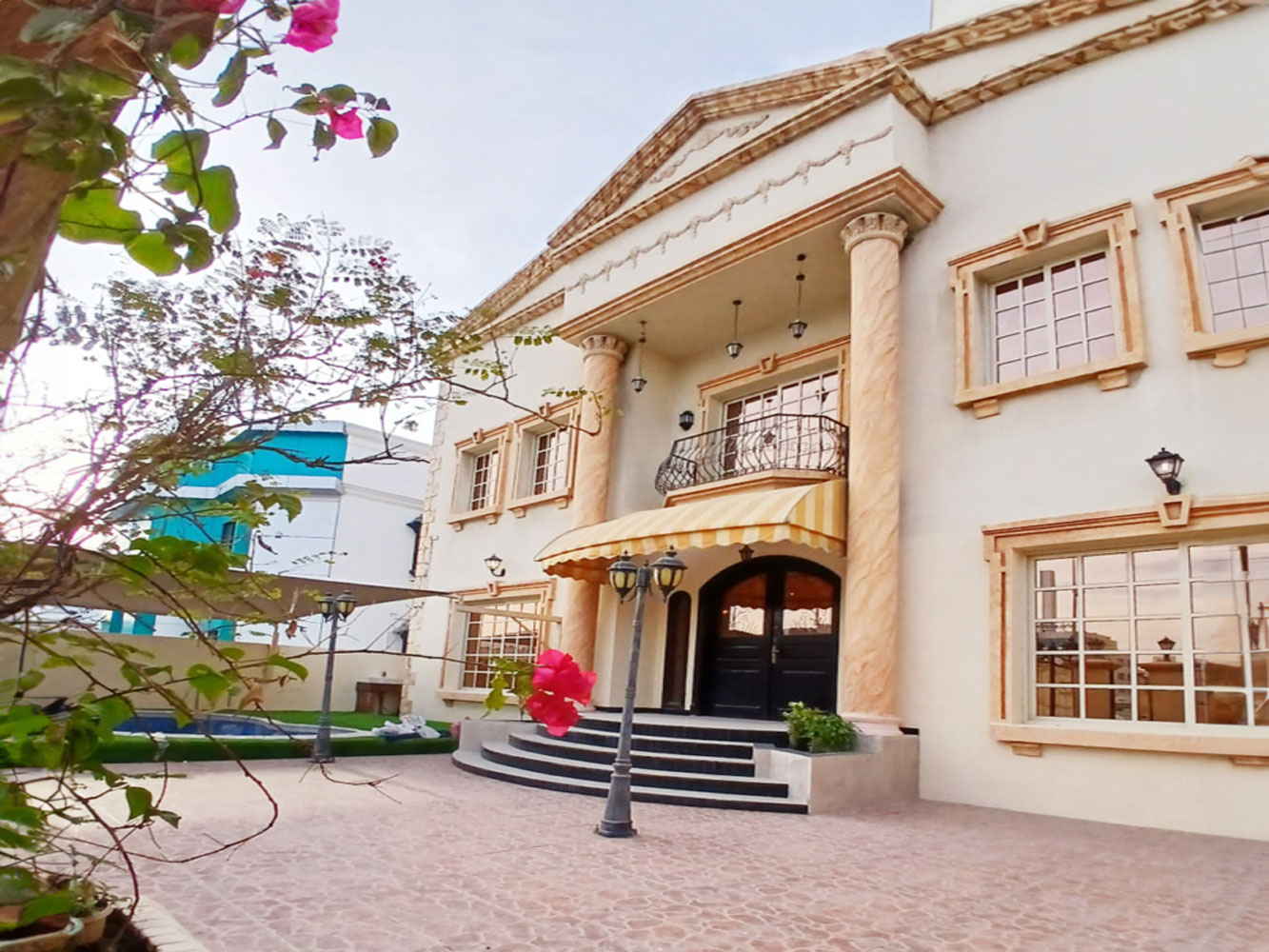 صورة فيلا للإيجار في الزنج #4033 0