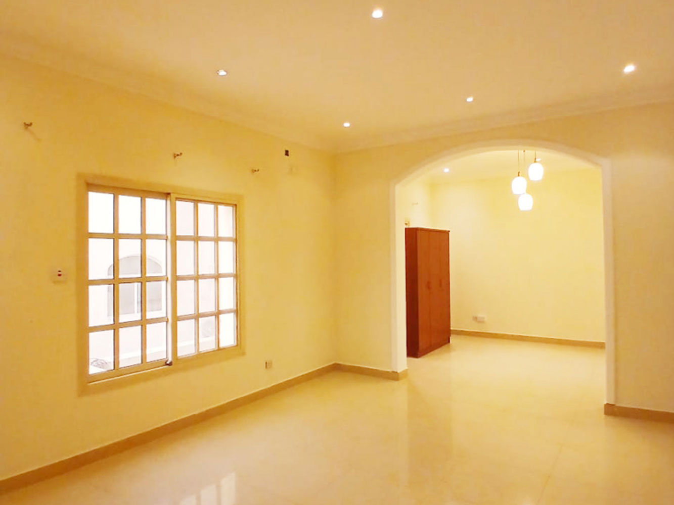 صورة فيلا للإيجار في الزنج #4033 4
