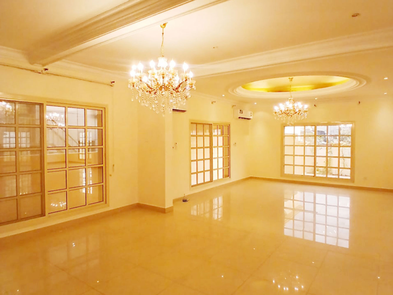 صورة فيلا للإيجار في الزنج #4033 2