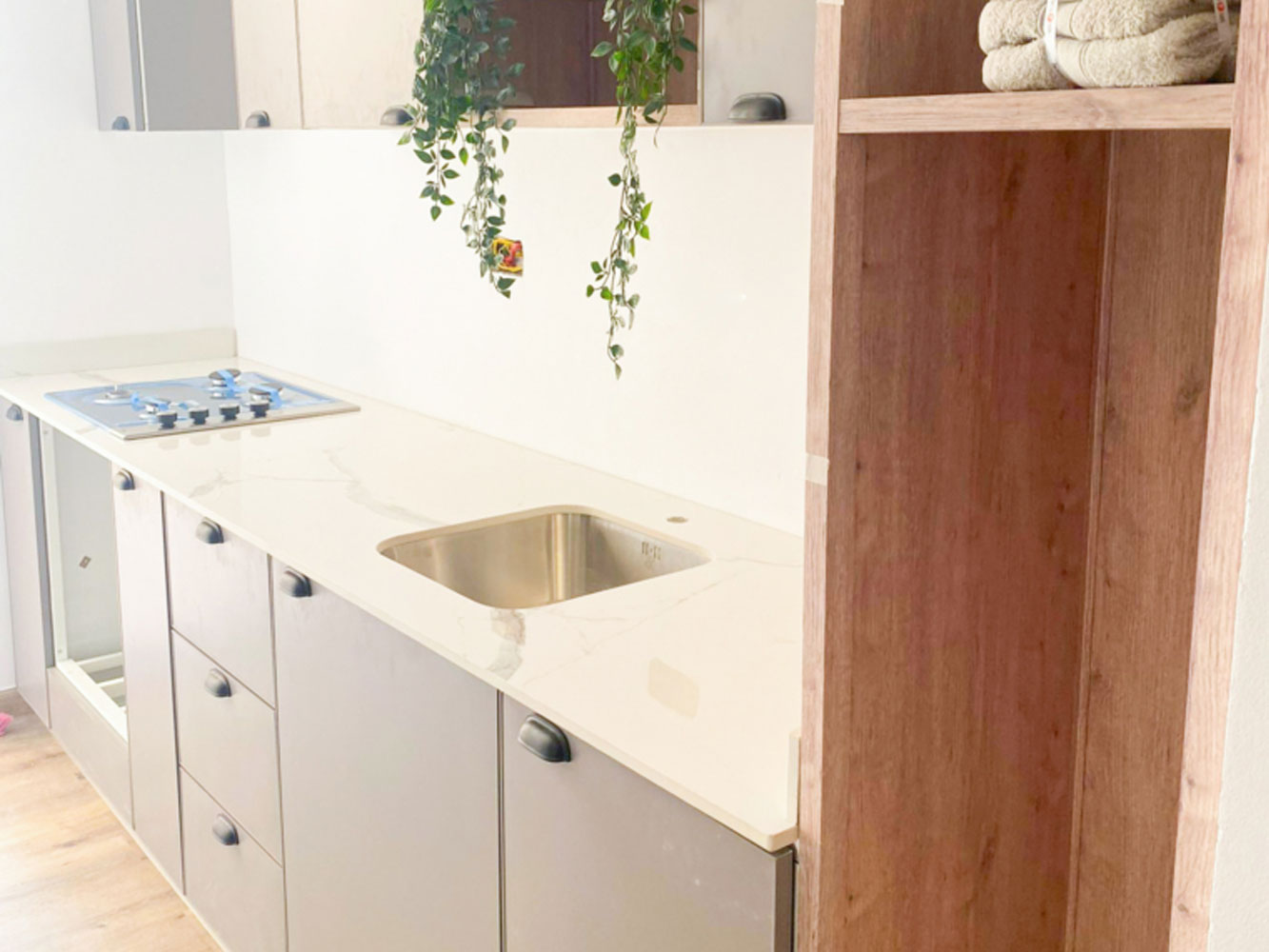 صورة فيلا للبيع في الجنبية #4598 1