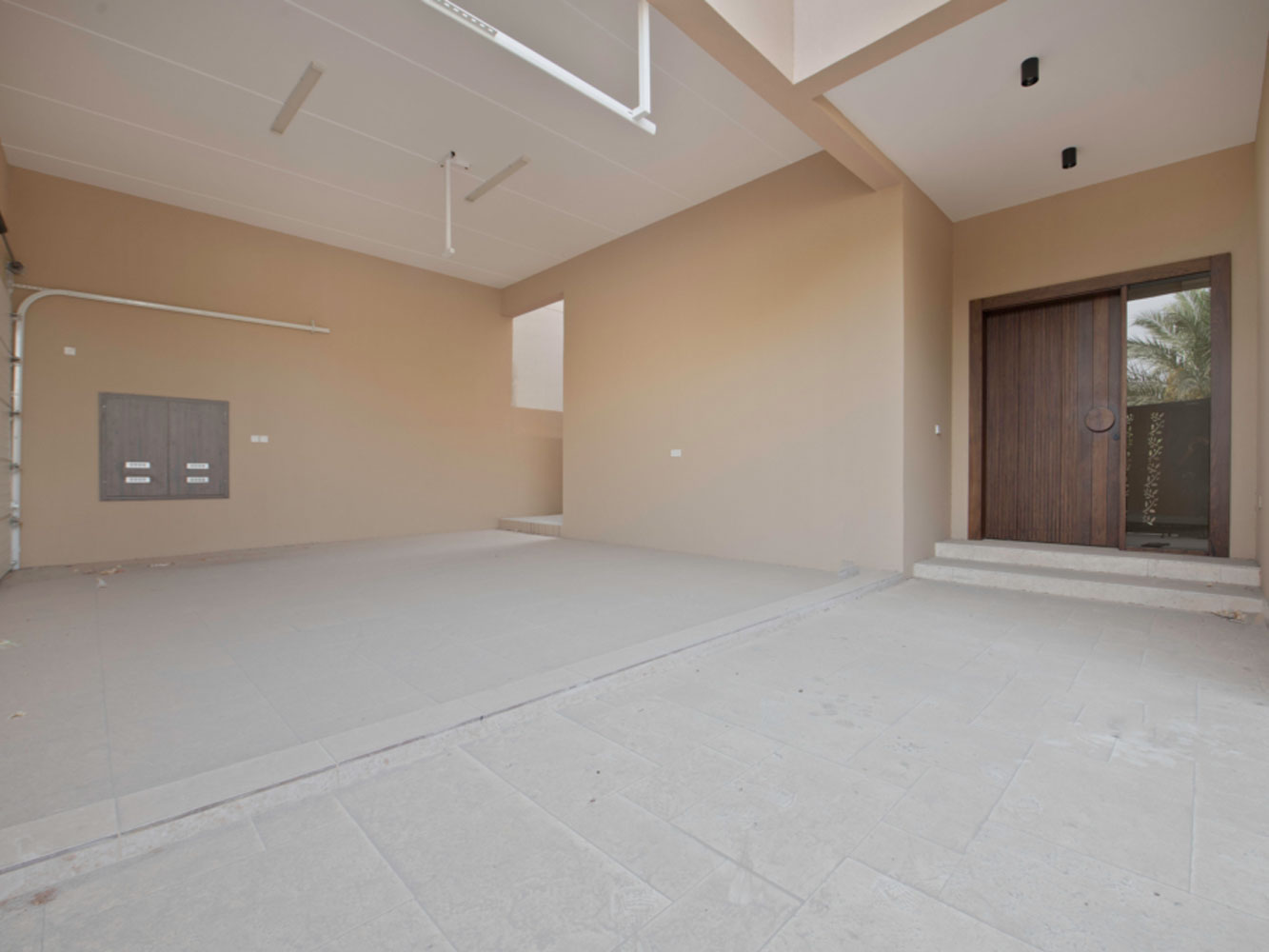 صورة فيلا للبيع في سار #5004 2