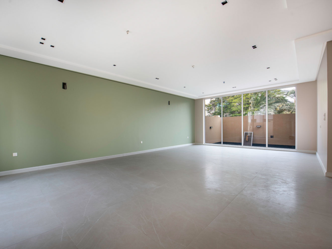 صورة فيلا للبيع في سار #5004 3