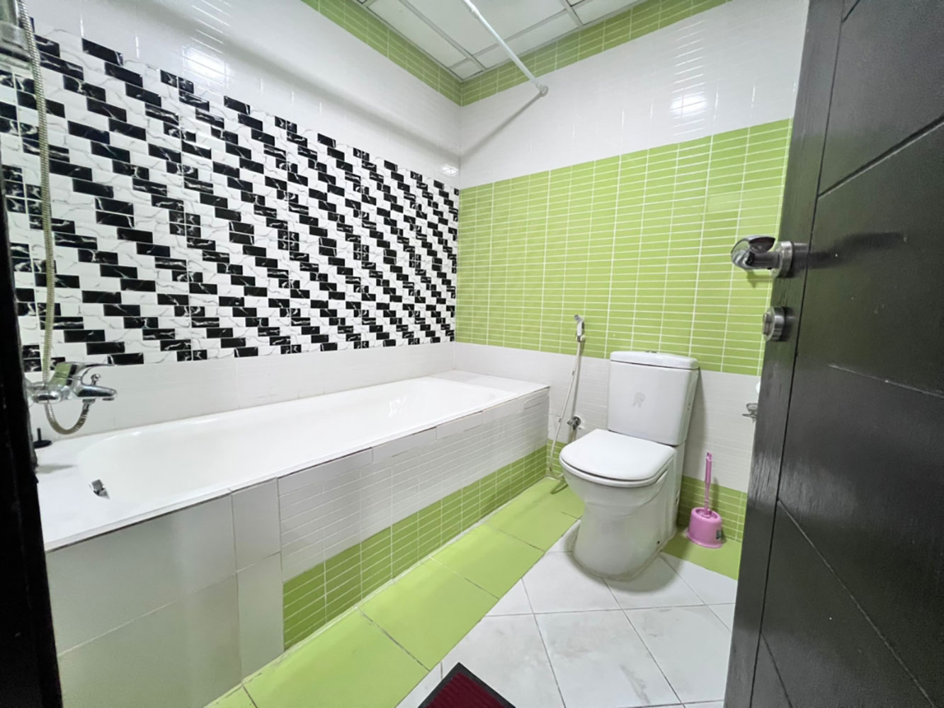 Apartment for Sale in Juffair Image #5025 5