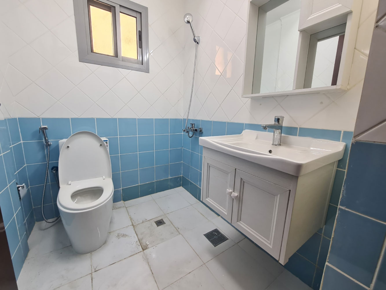 Apartment for Sale in Busaiteen Image #5055 7