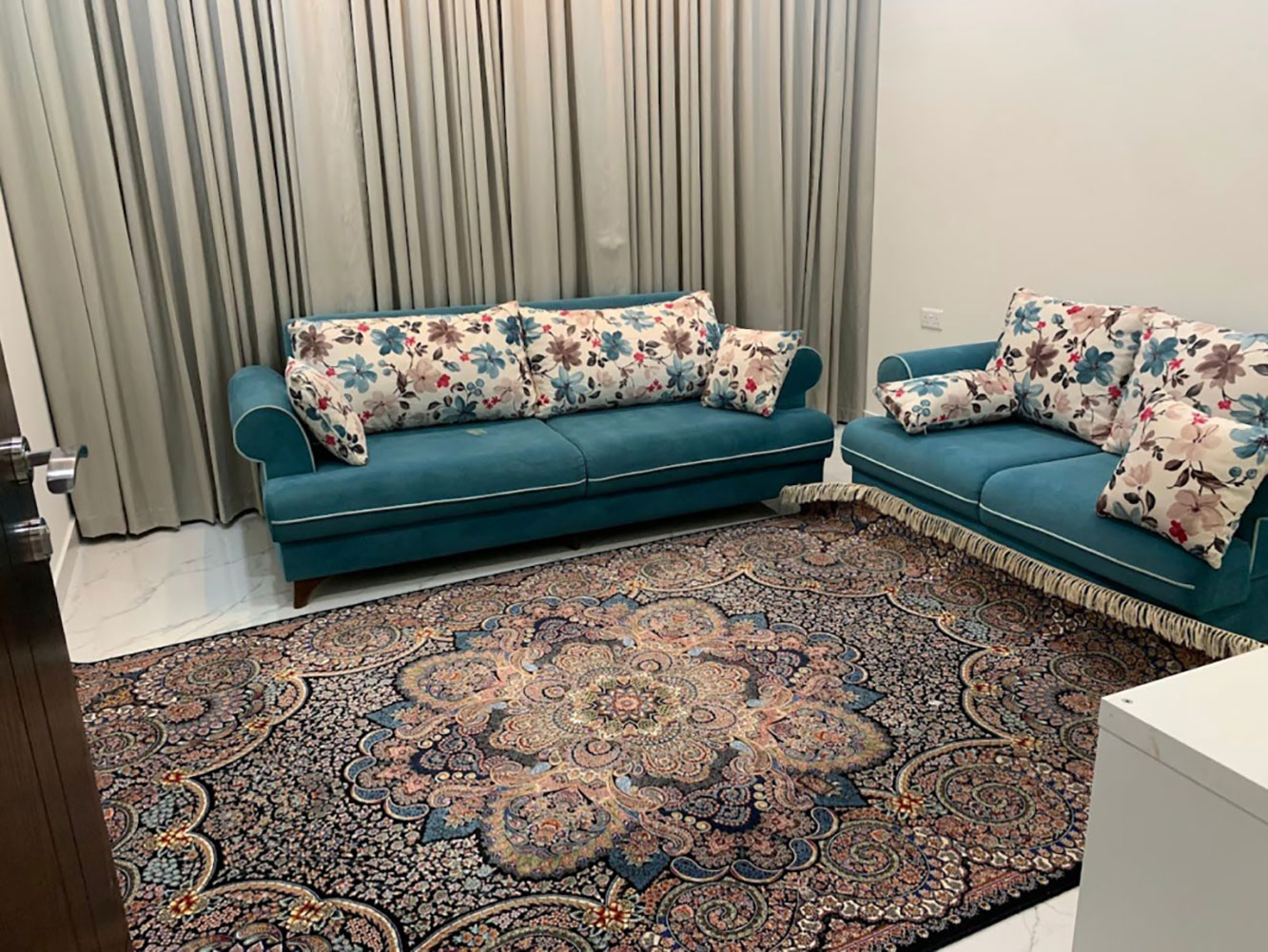 صورة فيلا للبيع في بني جمرة #5086 2