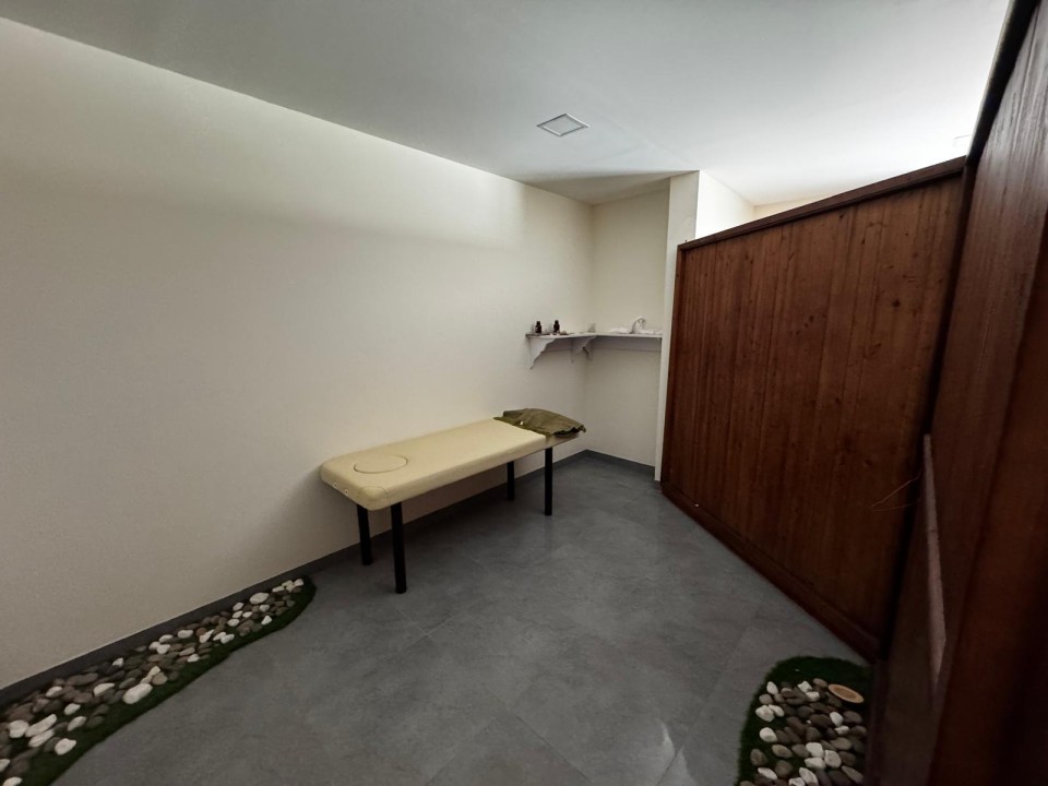 صورة مكتب للإيجار في بو عشيرة #5087 6