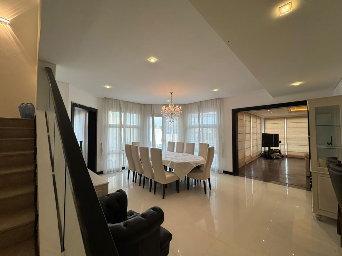 صورة فيلا للإيجار في الرفاع فيوز #5112 4