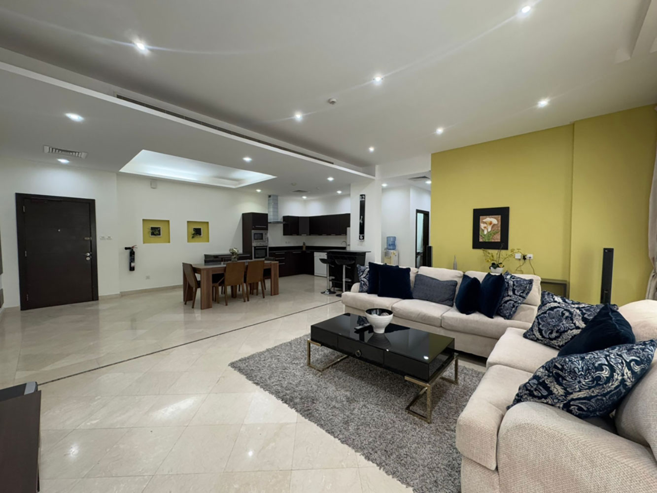 Apartment for Sale in Juffair Image #5225 3