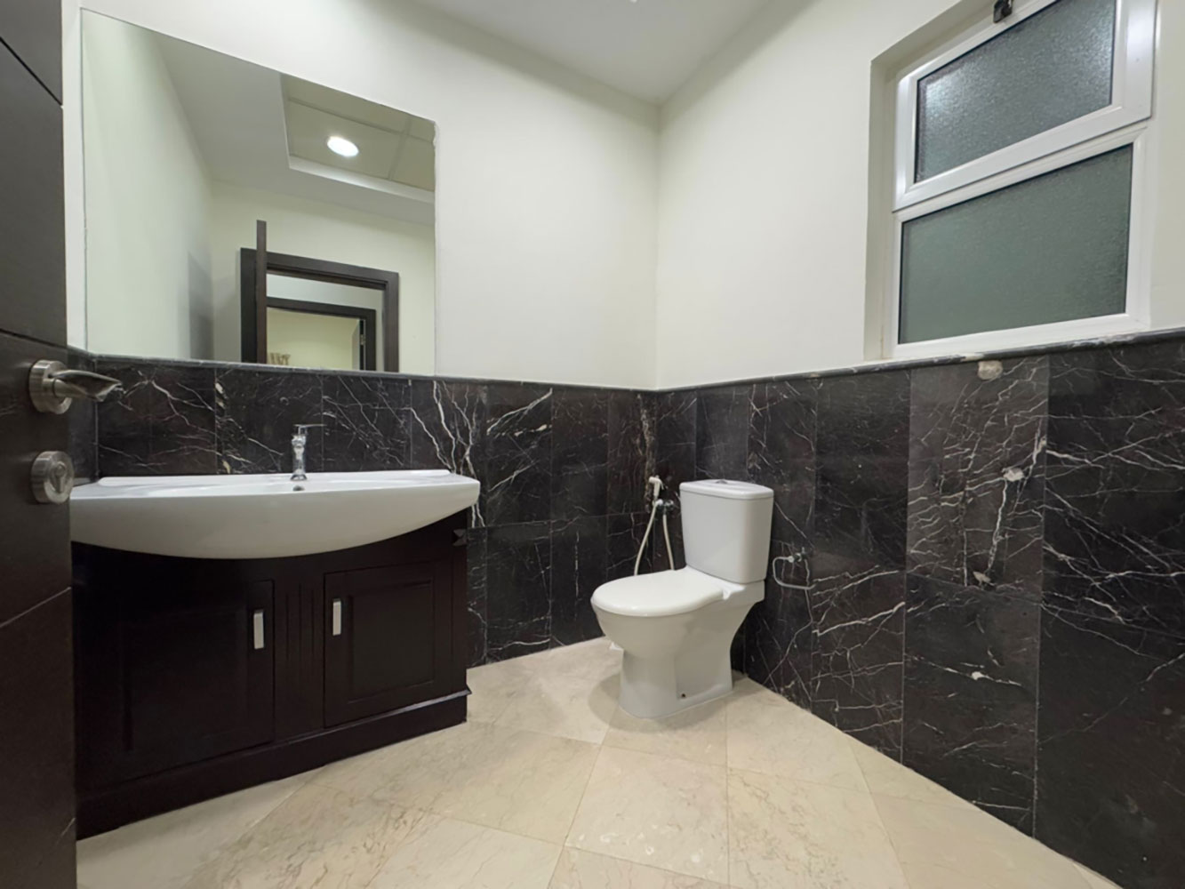 Apartment for Sale in Juffair Image #5225 2