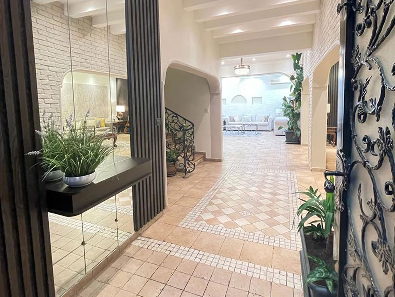 Villa for Sale in Hajiyat Image #5273 2