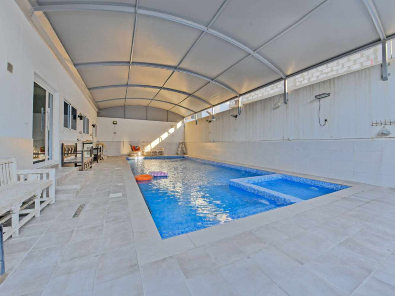 صورة فيلا للبيع في القرية #5620 1