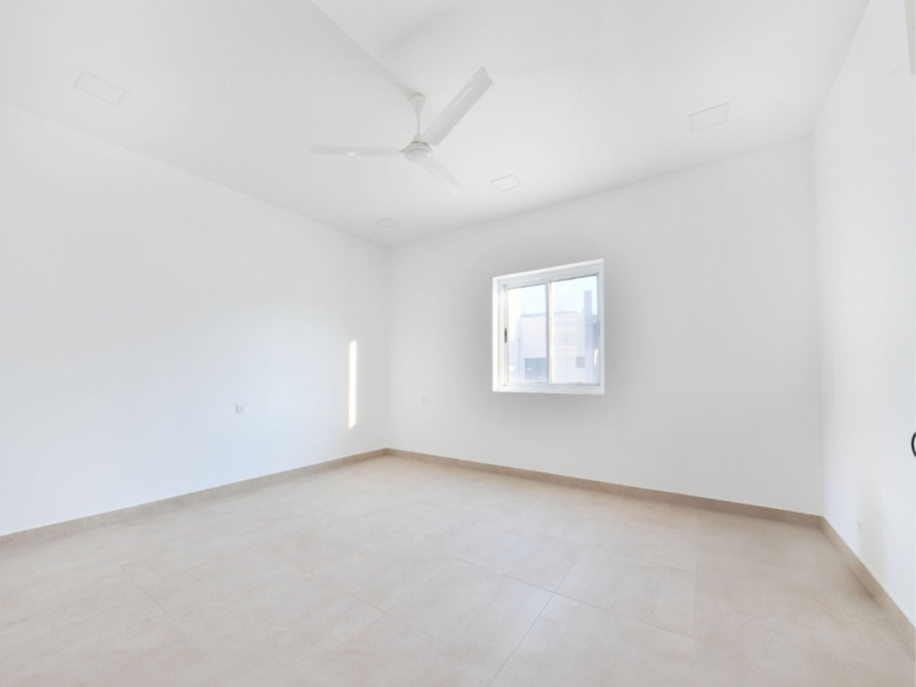 صورة فيلا للبيع في القرية #5620 4