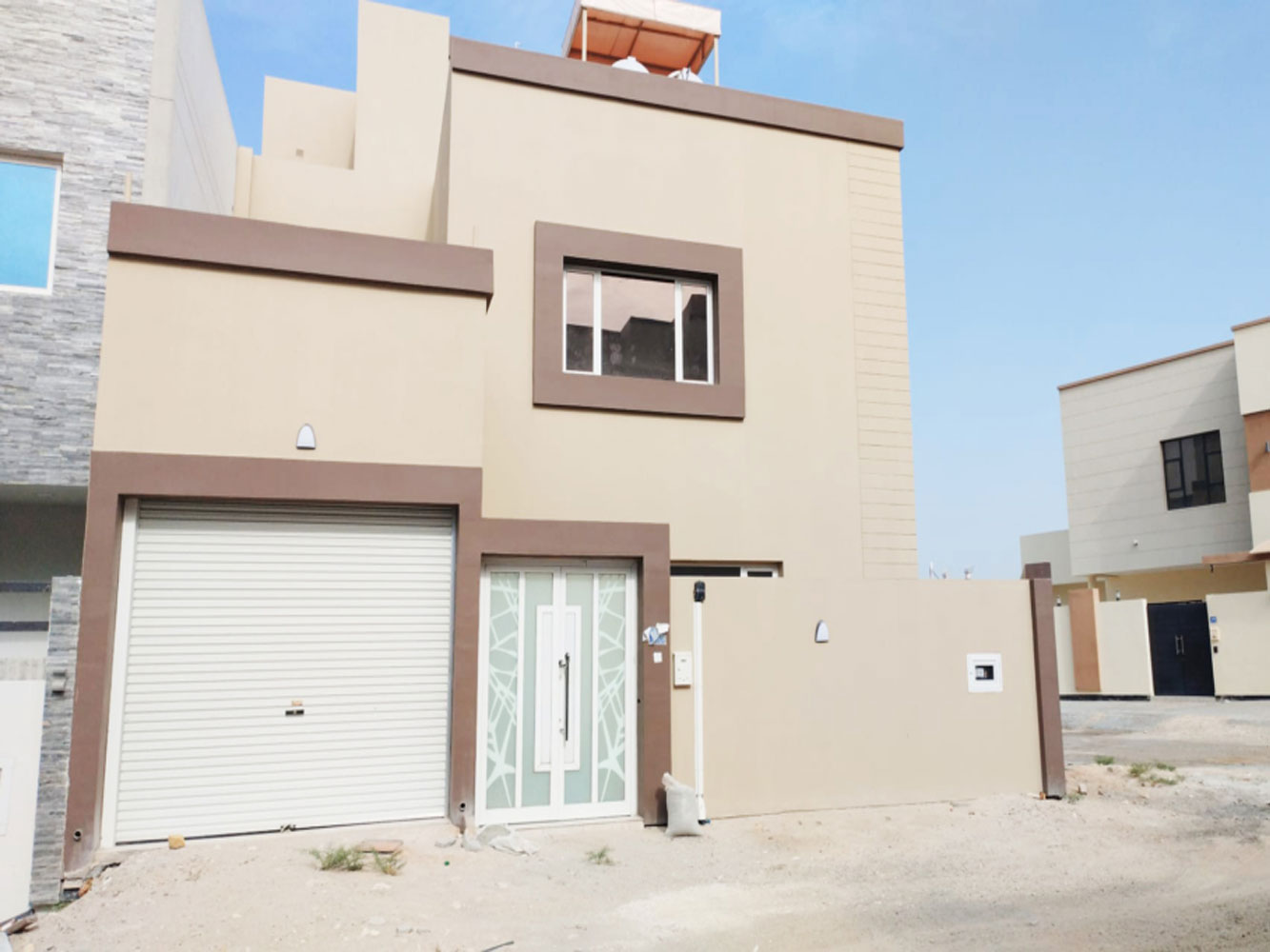 صورة فيلا للبيع في كرزكان #5636 1