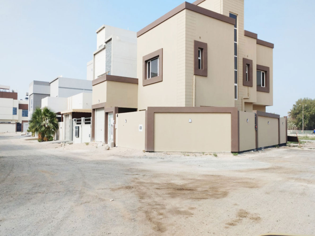 صورة فيلا للبيع في كرزكان #5636 0