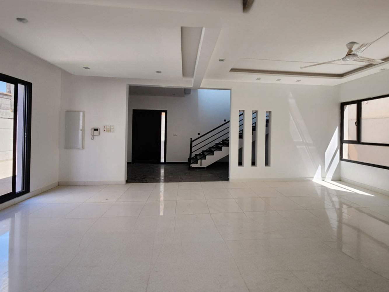 صورة فيلا للبيع في عالي #5674 4