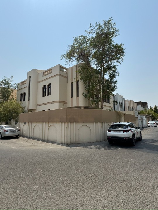 صورة فيلا للبيع في الزنج #5969 2