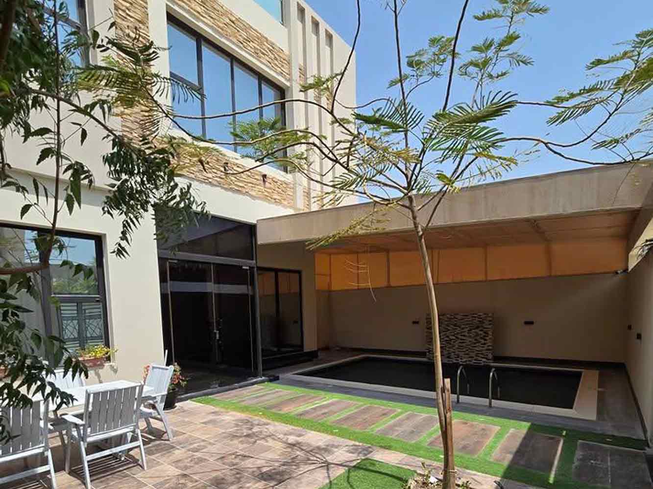 صورة فيلا للبيع في جو #6116 0