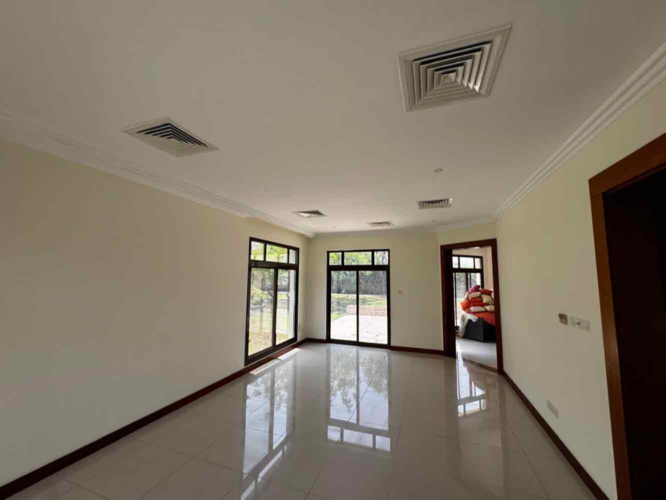 Villa for Sale in Riffa Image #6126 1
