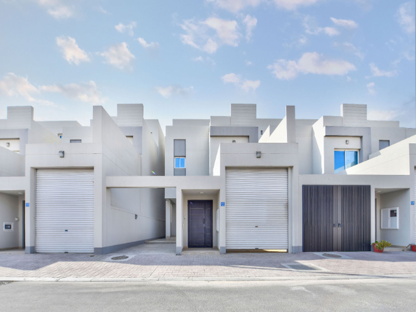 Villa for Sale in Jannusan Image #6308 0 