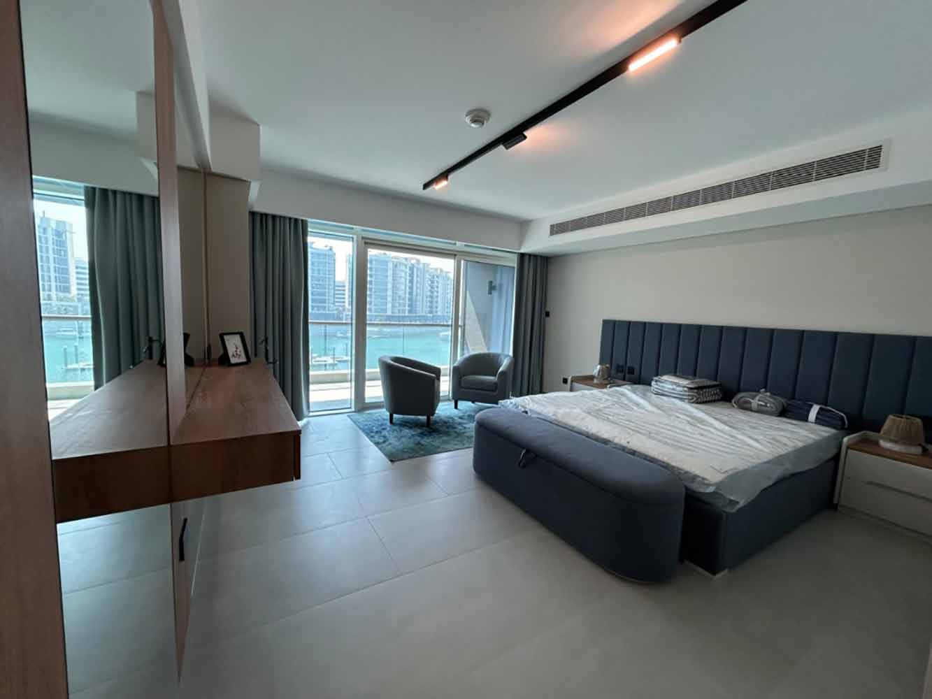 صورة شقة للإيجار في خليج البحرين #6337 1