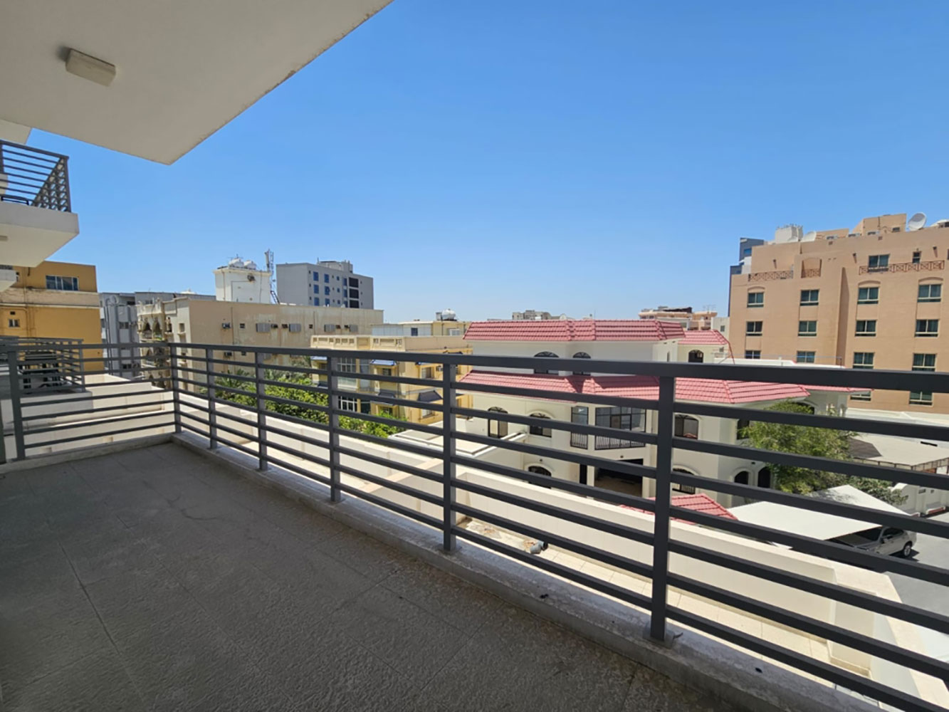 صورة شقة للإيجار في ام الحصم #6339 7