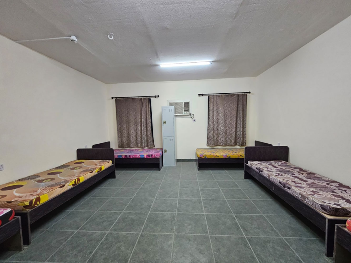 Building for Rent in Hidd Image #6346 2
