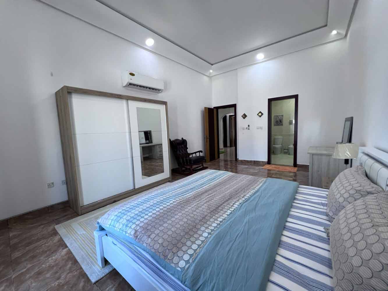 صورة مبنى للبيع في الجفير #6448 1